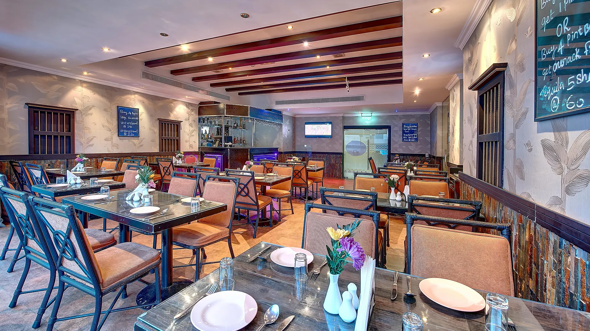 Palm Beach Hotel Dubaj