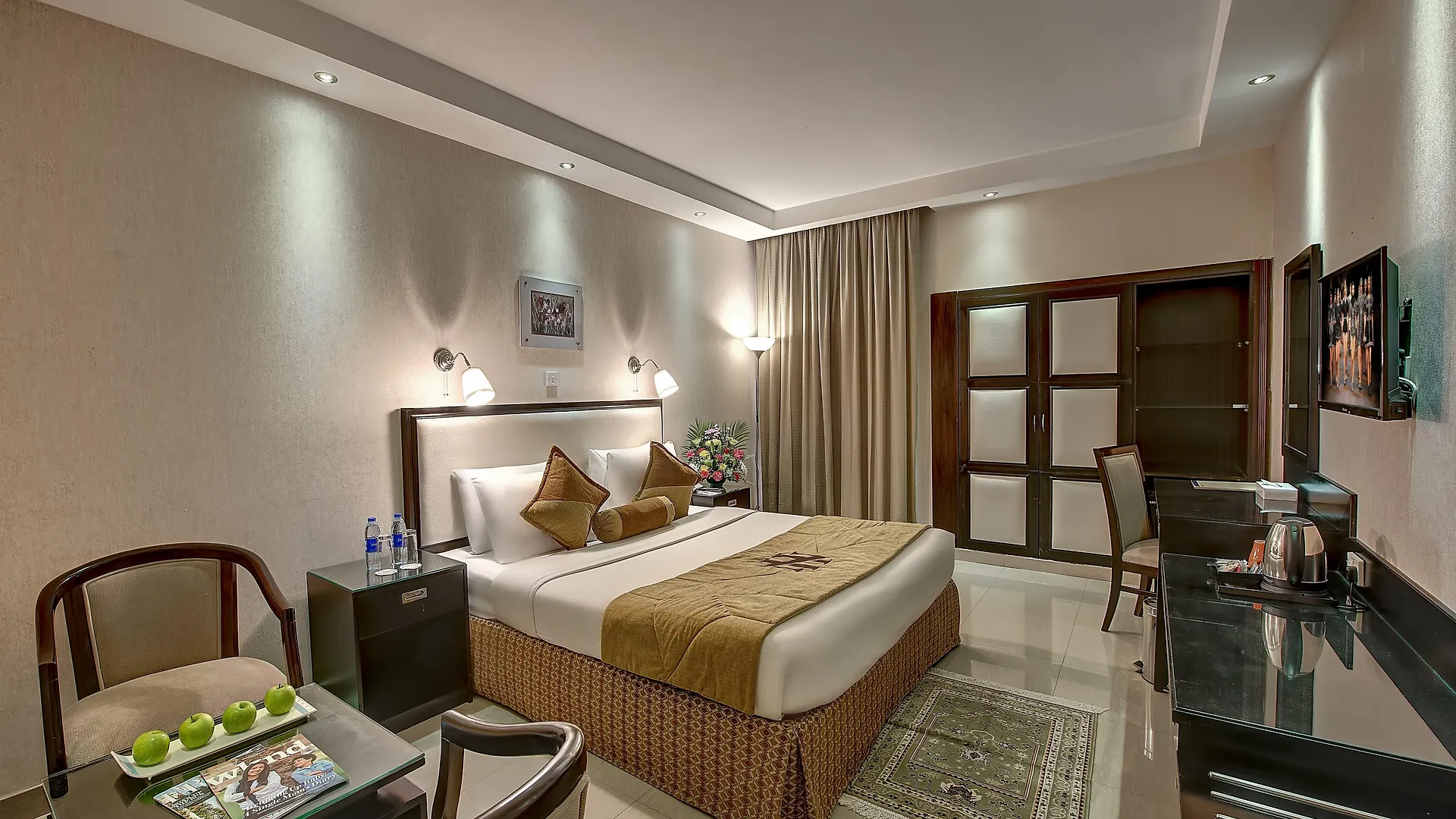 Palm Beach Hotel Dubaj