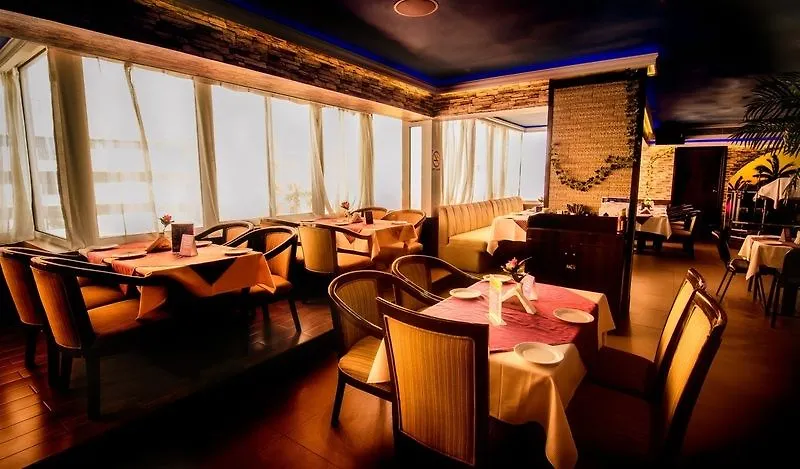 Palm Beach Hotel Dubaj
