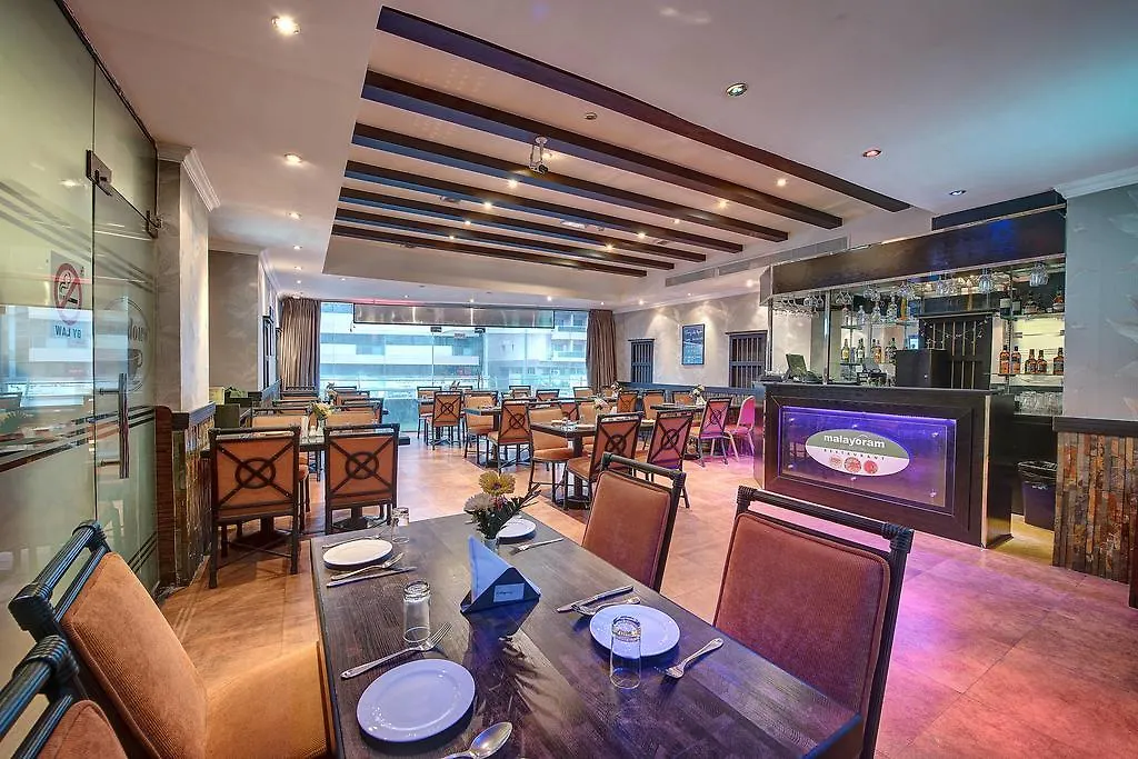 Palm Beach Hotel Dubaj